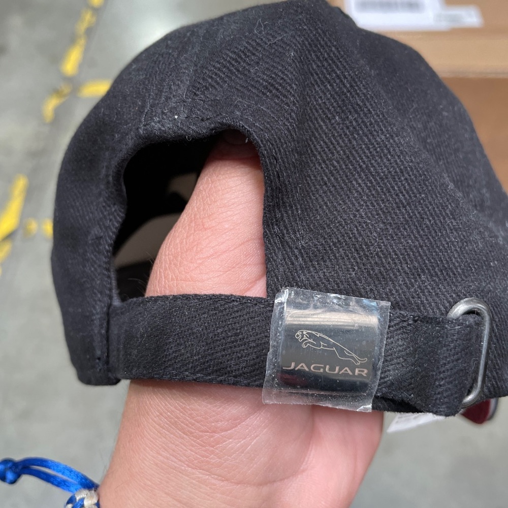 Authentic Jaguar Baseball Cap Strapback Hat Black… - image 5